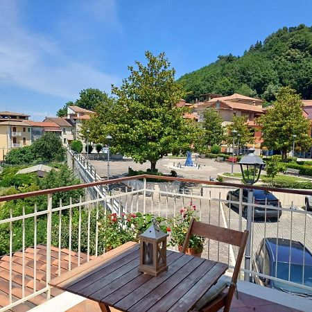 Core A Core Rooms Santo Stefano del Sole Экстерьер фото