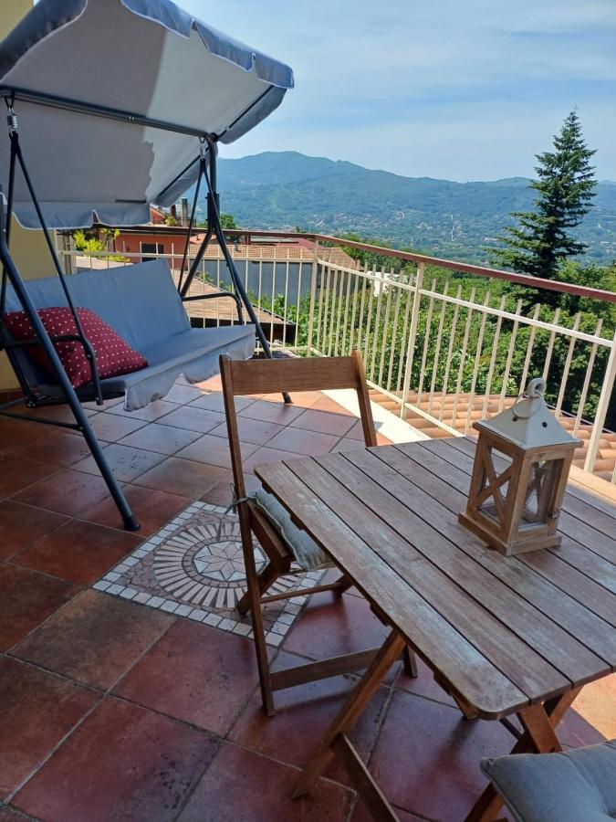 Core A Core Rooms Santo Stefano del Sole Экстерьер фото