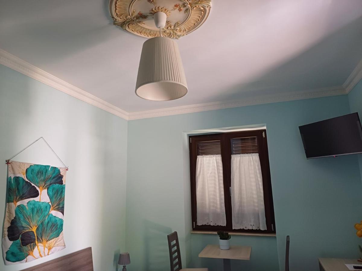 Core A Core Rooms Santo Stefano del Sole Экстерьер фото